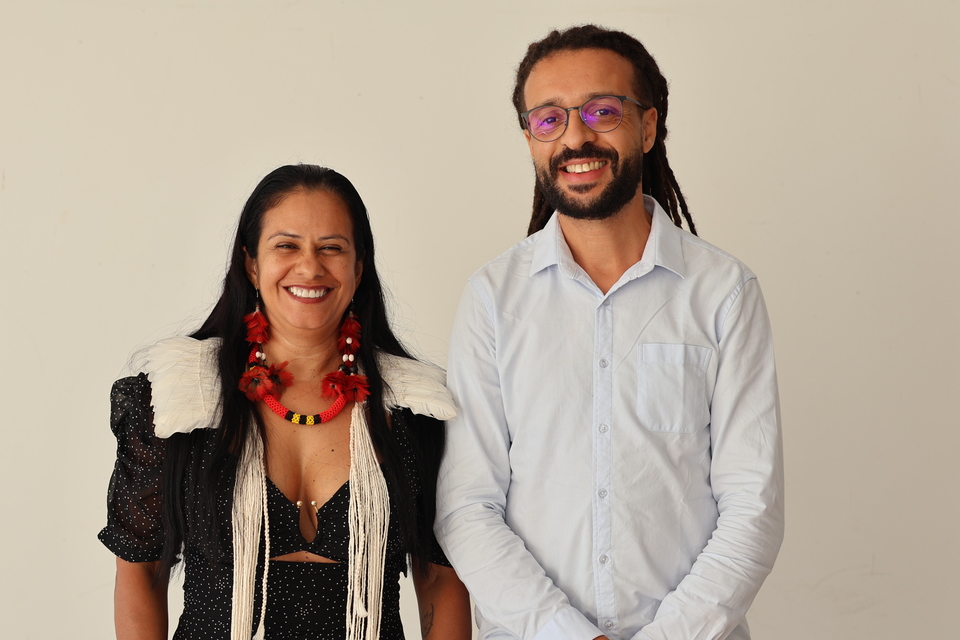 Vice-diretora do câmpus de Miracema, Luciane Silva de Sousa, e diretor do câmpus de Miracema, Ladislau Ribeiro do Nascimento, posam para a foto